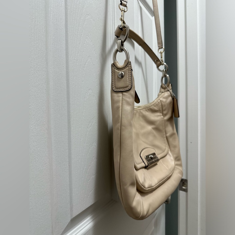 Coach Kristin F22306 Leather Hobo Shoulder Bag Detachable Crossbody in Cream - Picture 6 of 15